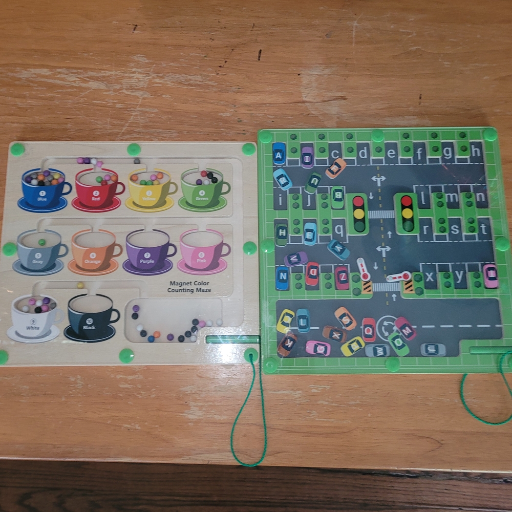 Magnetic Color Maze and Traffic Puzzle Set